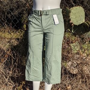 Pond Green Wide Leg Cropped W/ BELT thats Stylish